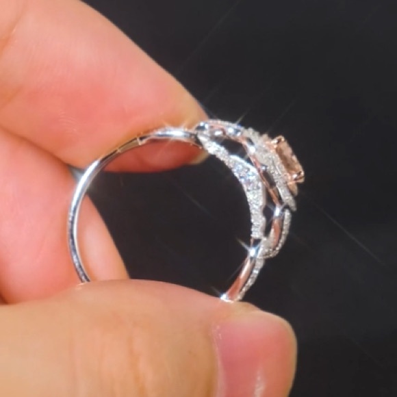 Morganite Diamond Engagement Ring - Picture 12 of 13